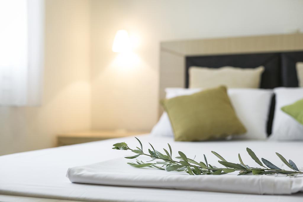 Olive Tree Apartments ฟูร์กา ภายนอก รูปภาพ
